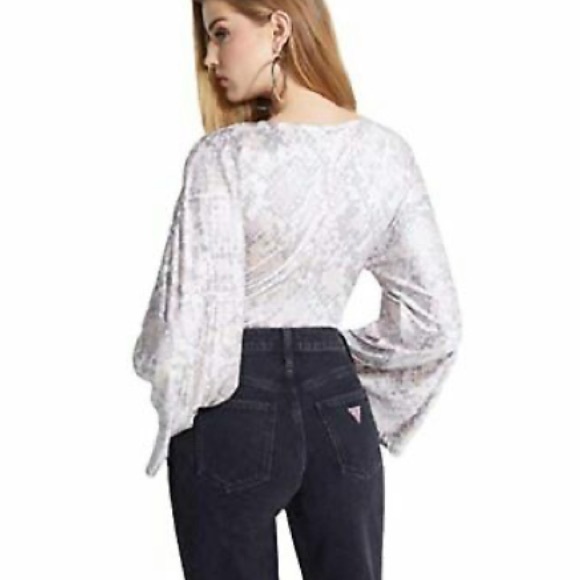 Guess NWT gray snake print body suite - Picture 9 of 16